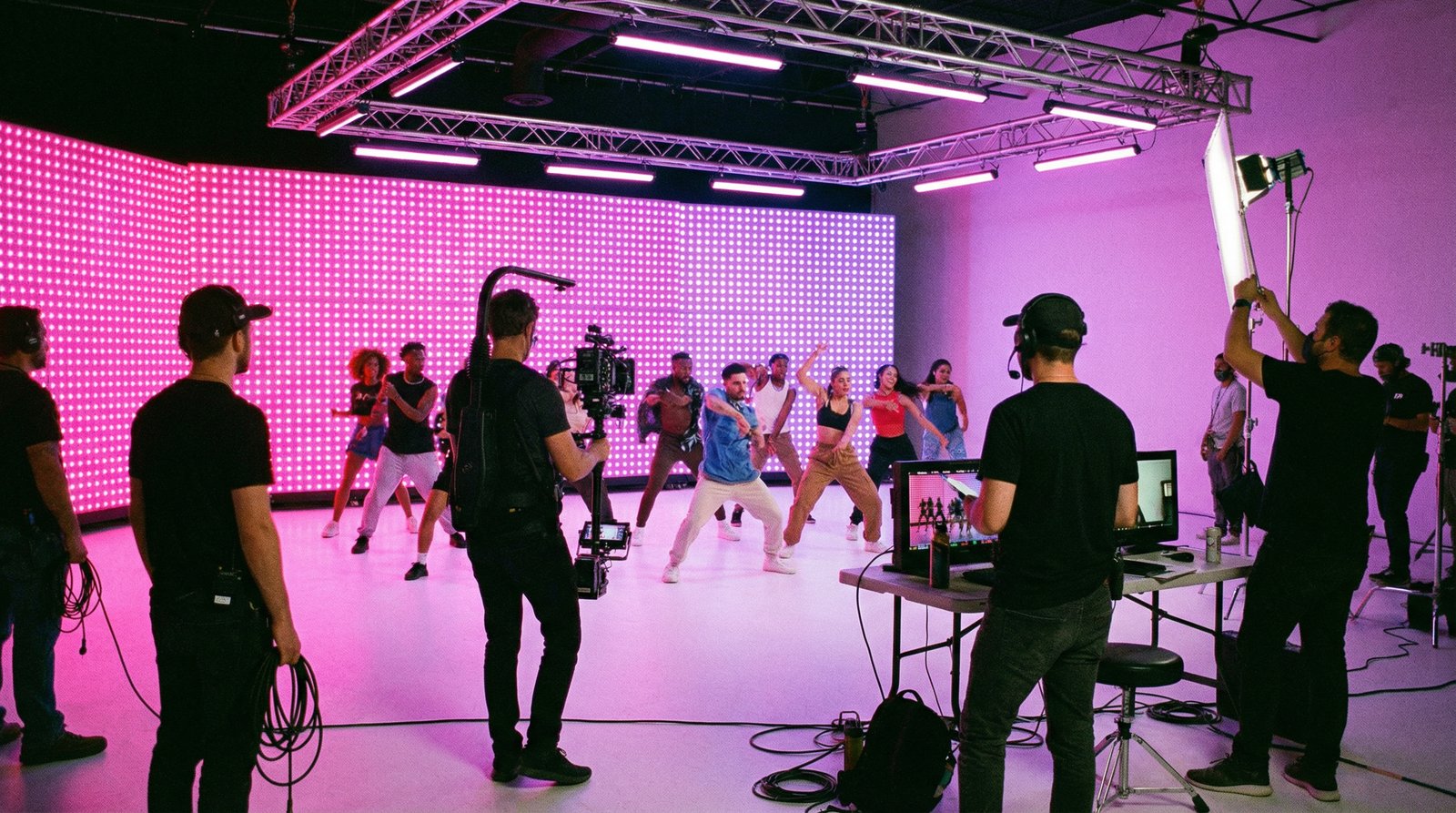 媚黑幕后花絮视频